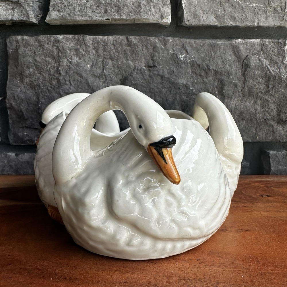 Vtg Lusterware CIRCLE OF SWANS Goose Dish Bowl Planter Japan Candy White Dish